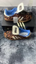 Zapatilla Adidas
